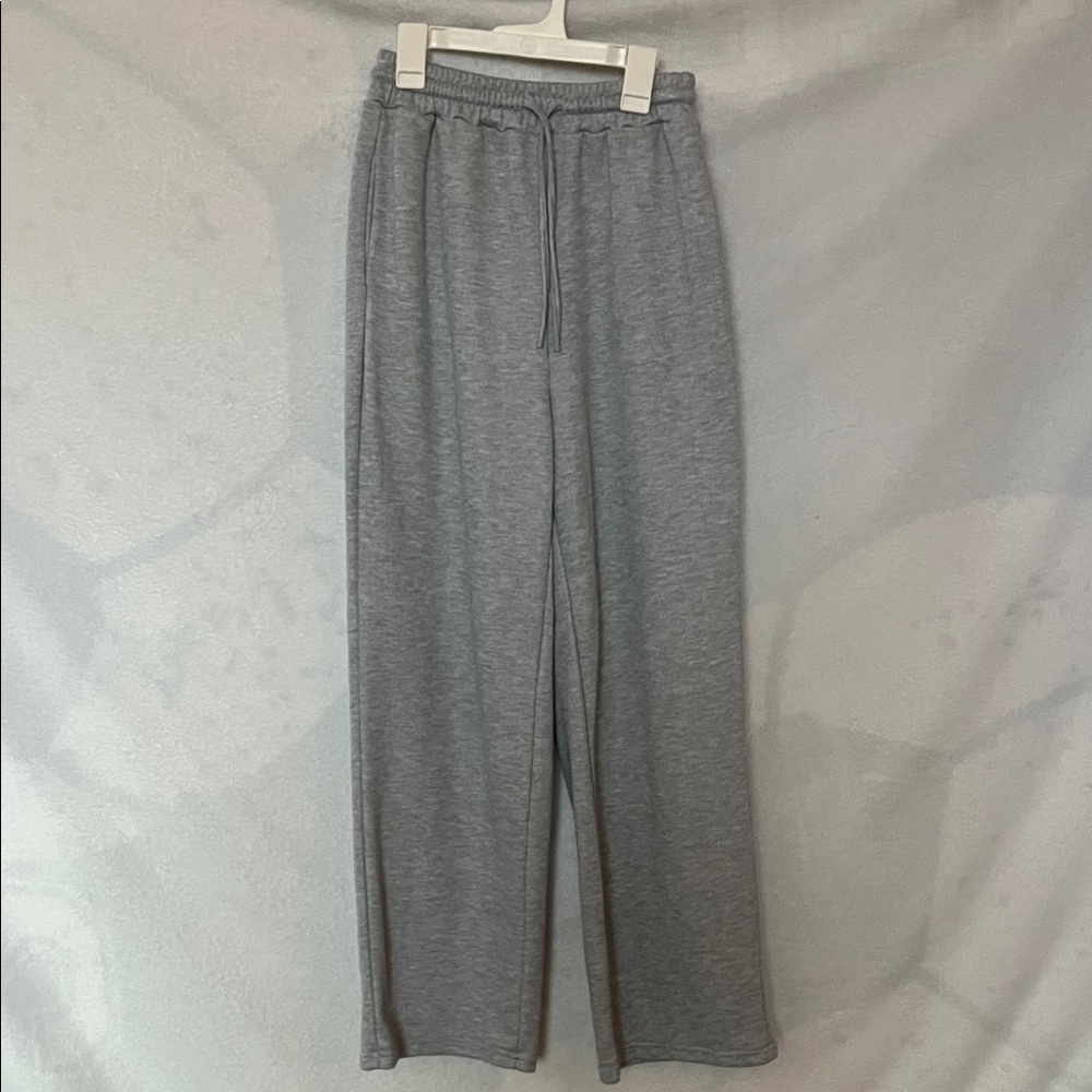 SHEIN Heather Gray Lounge SweatPants— With Pockets